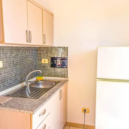 Апартаменты Sea View Влёра